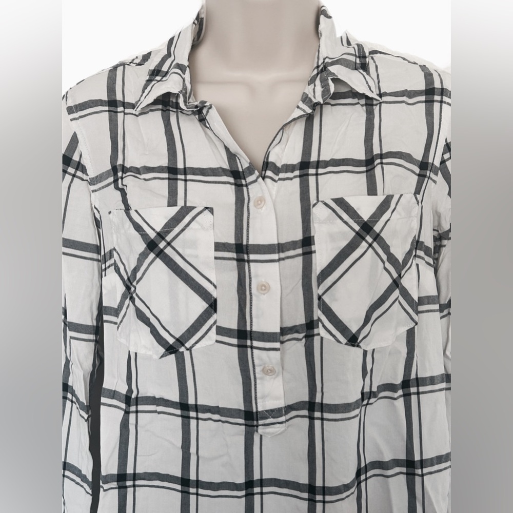 Window Panel Button Down - Picture 2 of 3